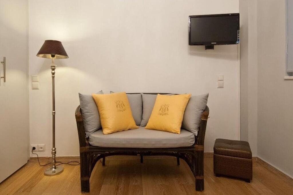 Acropolis Luxury Apartment With Balcony Athens Exterior photo